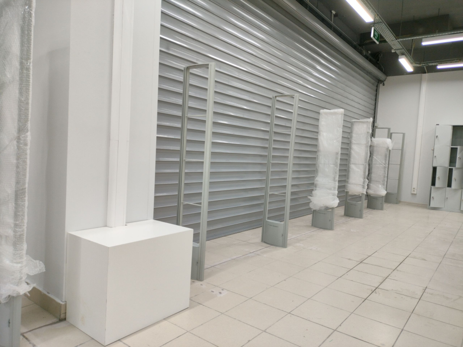 Магазин WASS Brands Outlet, г. Люберцы, ТЦ Выходной - проход 10 метров2