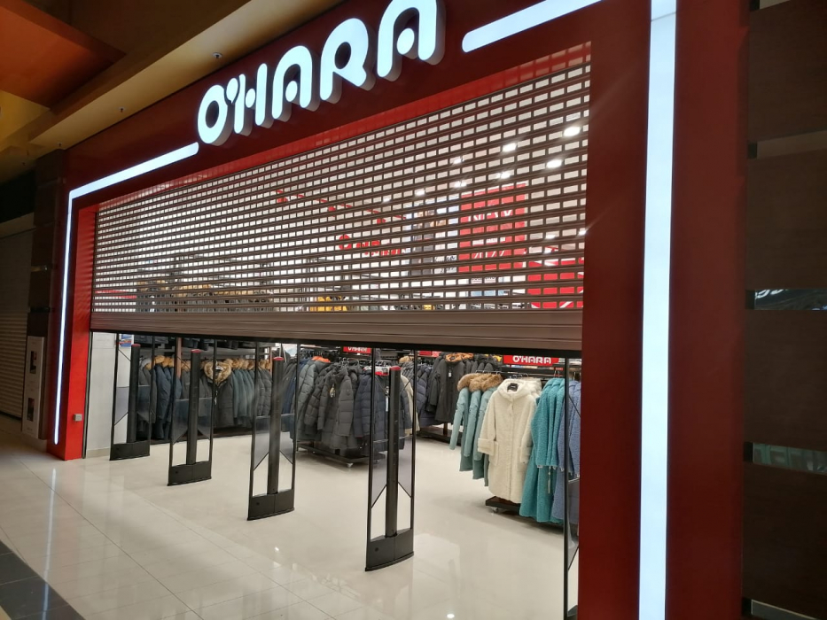 Магазин O’Hara, г. Сургут, ТРЦ Аура - проход 7 метров8