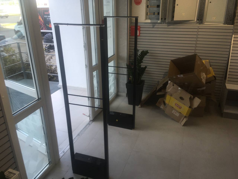 Магазин Nice Case, г. Самара, Южное шоссе 9 - проход 1 метр1