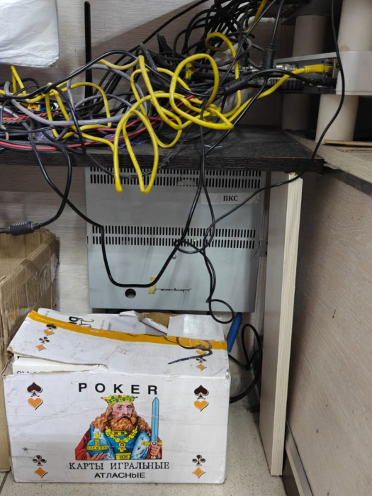 Магазин Смешные Цены, г. Москва, ул. Радужная 3к3 - проход 240 см4
