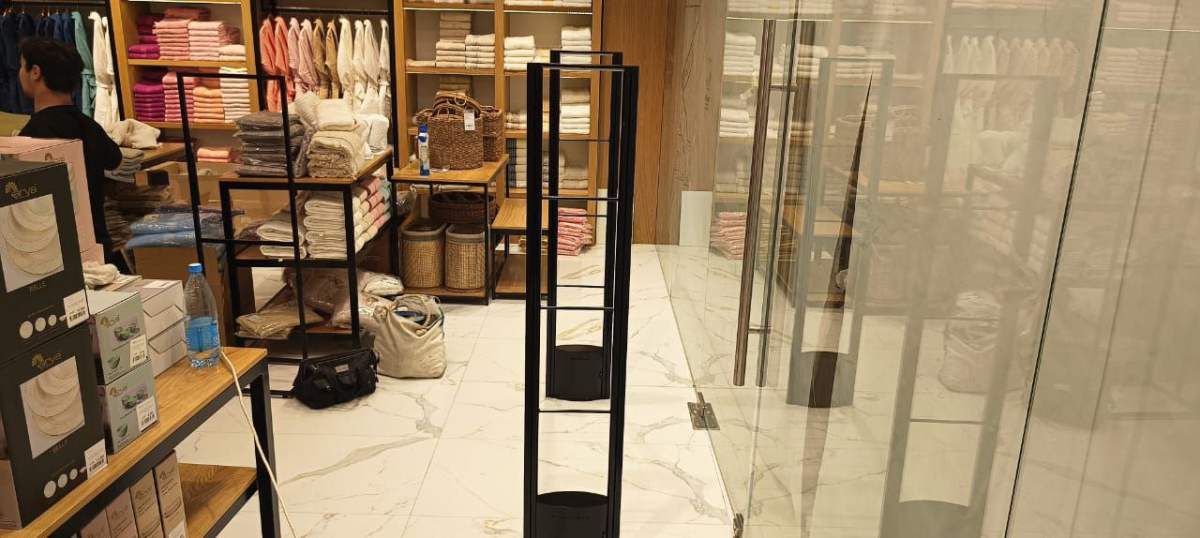 Магазин Arya Home, г. Москва, ТЦ ВиВа - 2 прохода по 120 см2