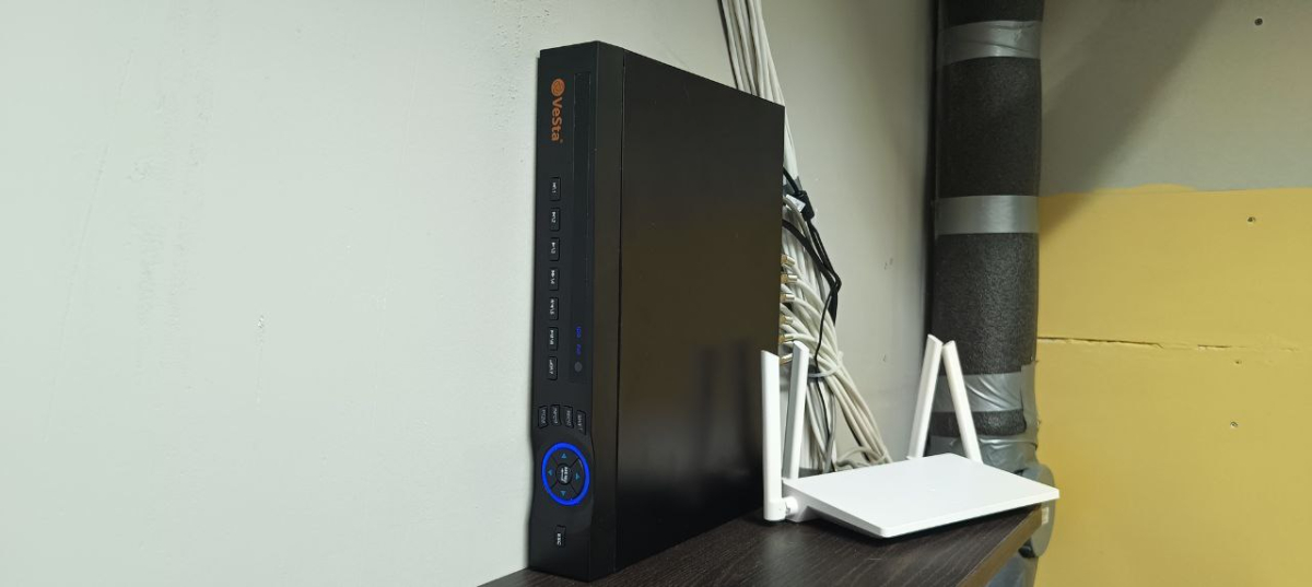 Секонд-хенд Лондон, г. Смоленск, ул. Багратиона 51/12  - проход 180 см5