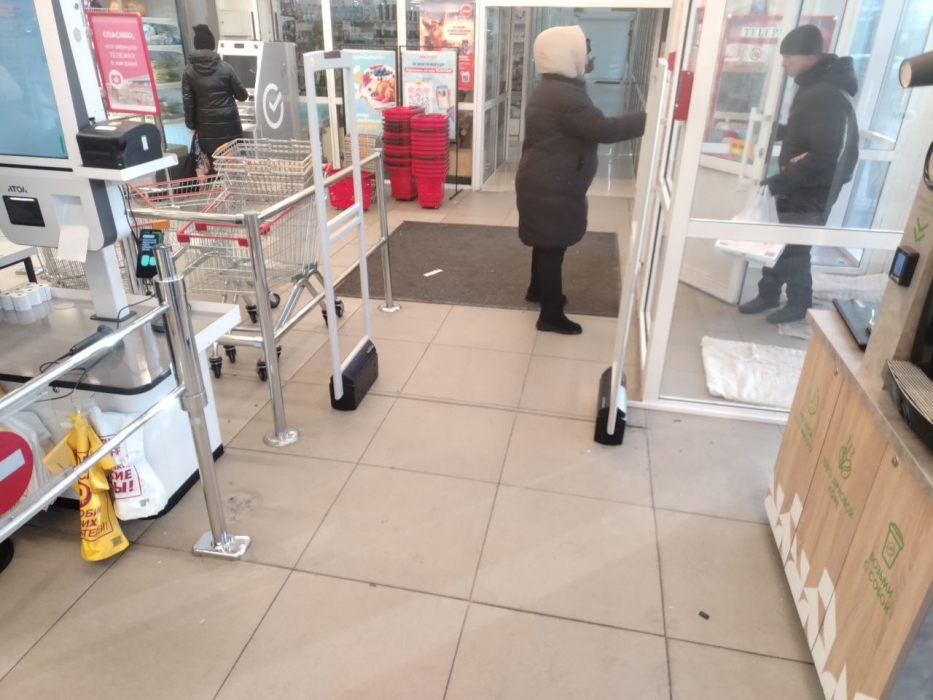 Гипермаркет Абсолют, г. Улан-Удэ, ул. Бабушкина 37А - 2 прохода по 120 см0