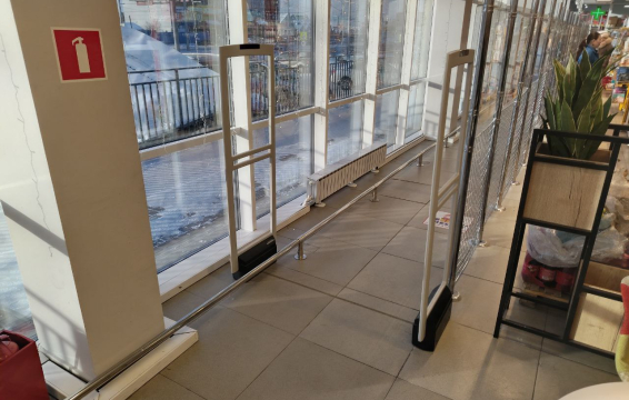 Гипермаркет Абсолют, г. Улан-Удэ, ул. Бабушкина 37А - 2 прохода по 120 см