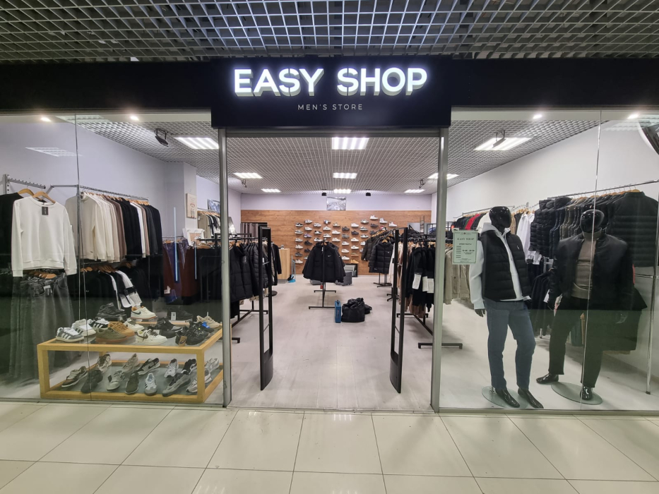 Магазин Easy Shop, г. Воронеж, ТЦ Атмосфера - проход 180 см2
